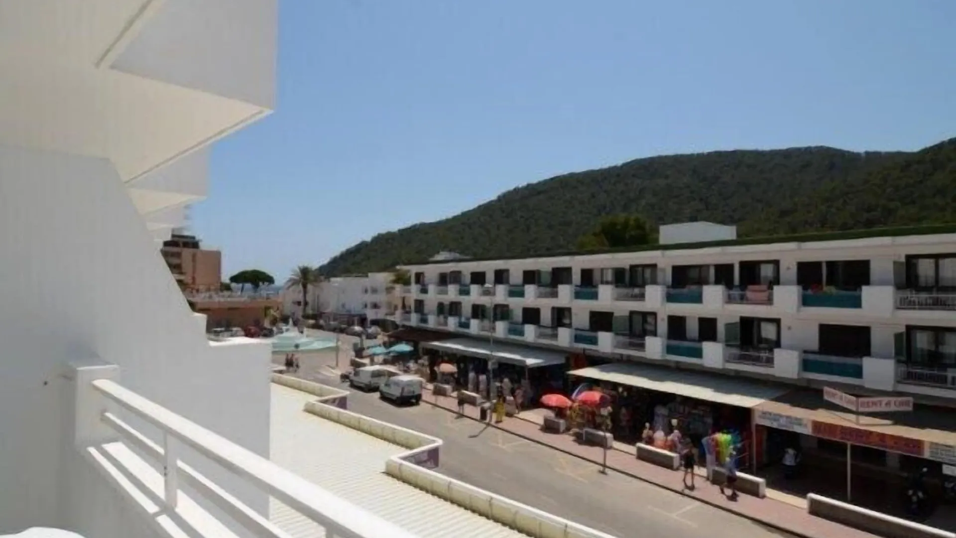 Appartamento Oasis Sa Tanca Apartamentos Cala Llonga  Spagna